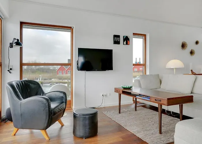 Ботель Merkur Гростен